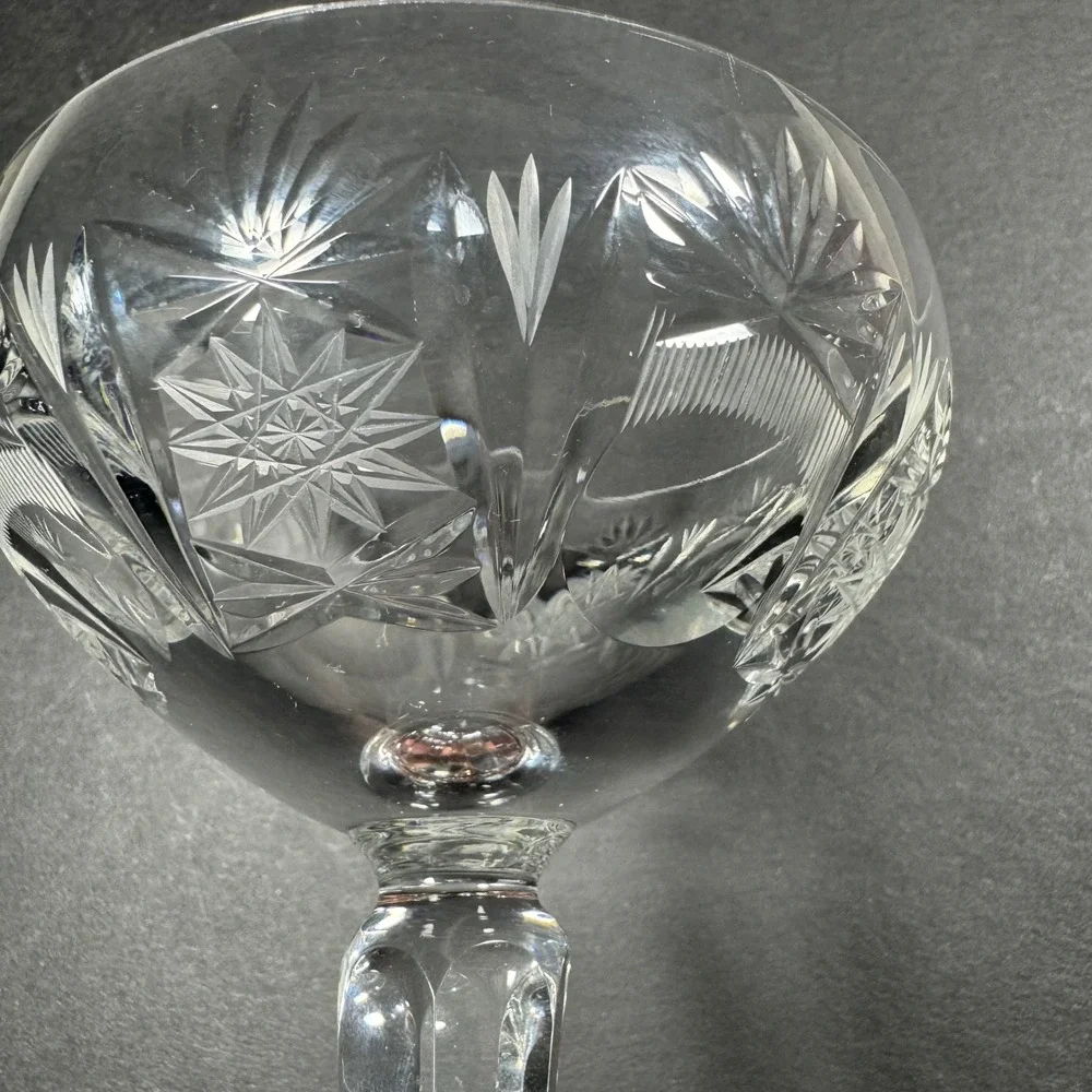 Champagne Coupe Glasses Clear Starburst Cut Pattern Vintage Style Set of 2